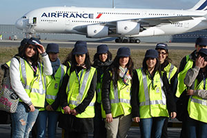 AireEmploi-Air France Industries à Roissy et ses marraines techniciennes et ingénieures